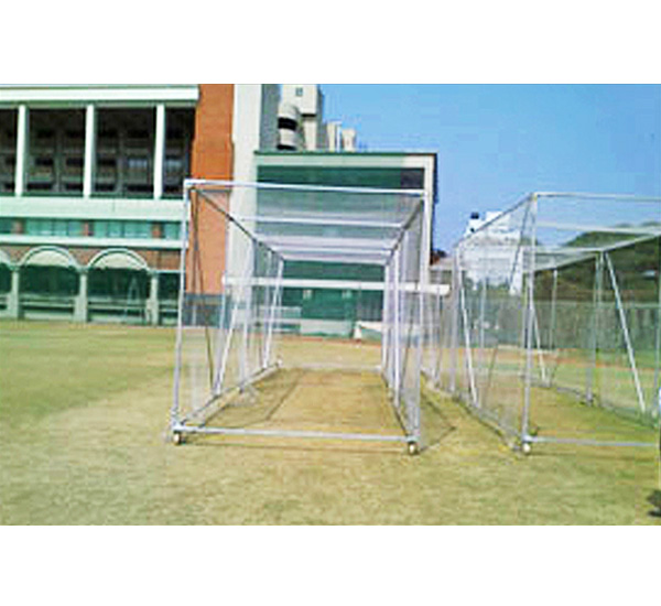 Cricket Net-on-wheel