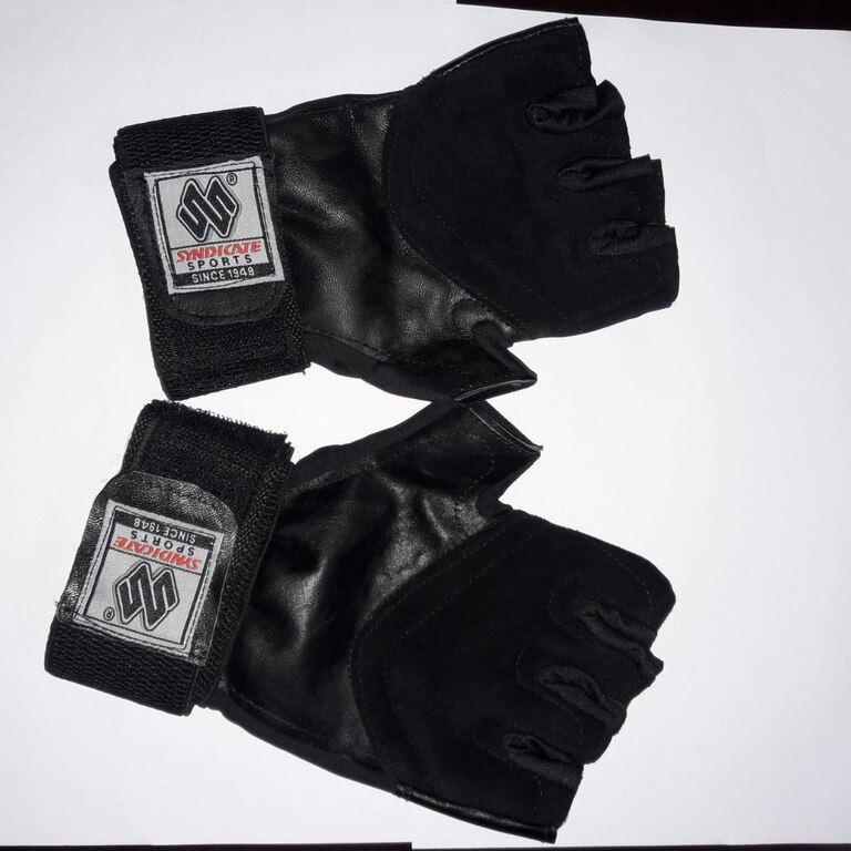 GYM GLOVES CLASSIC